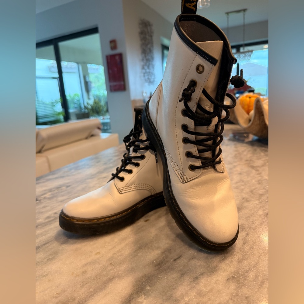 White Leather Lace-Up Boots